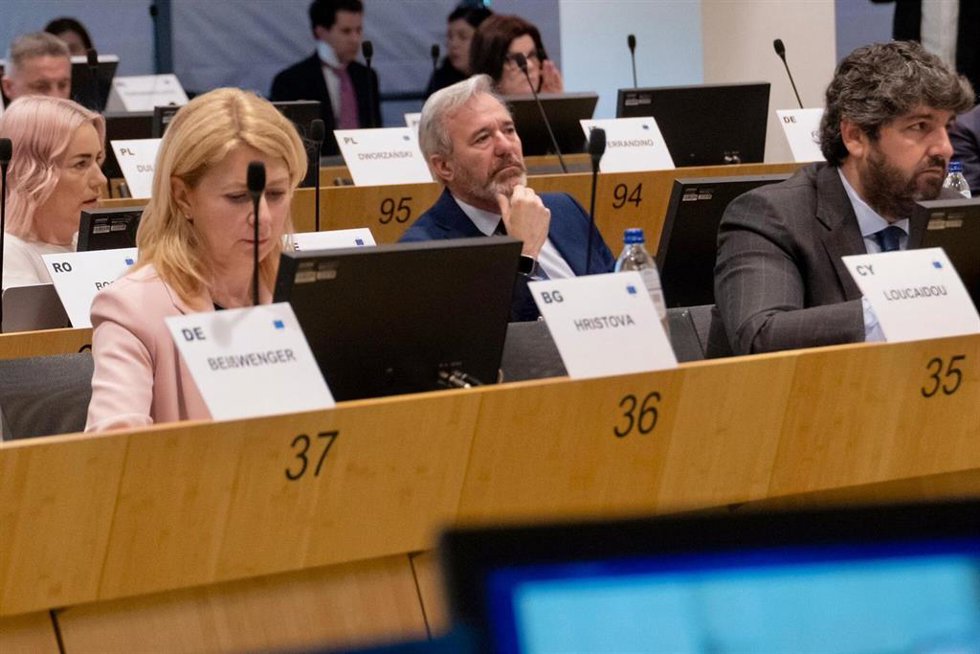 El presidente del Gobierno de Aragón, Jorge Azcón, en el Parlamento Europeo.