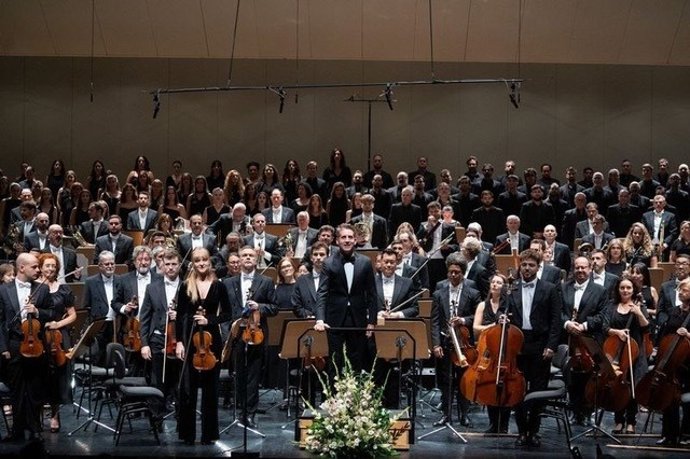La ROSS abrió su temporada en septiembre de 2025 con un concierto divulgativo íntegramente dedicado al compositor Mahrer.