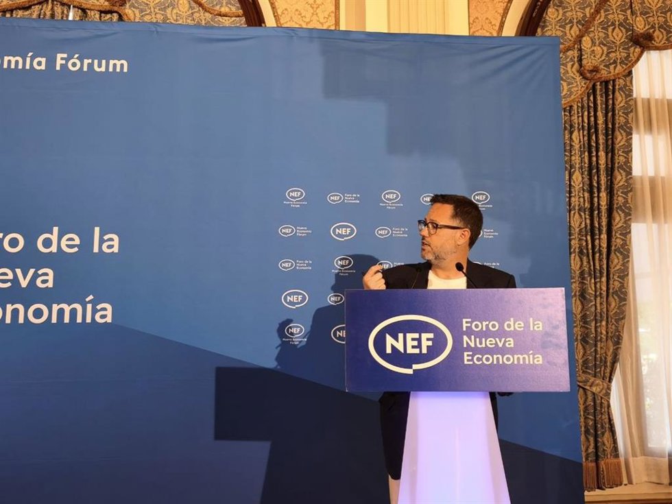 El portavoz y candidato a la Presidencia de la Junta por Adelante Adelante Andalucía, José Ignacio García, durante su participación en el Foro de la Nueva Economía (NEF).