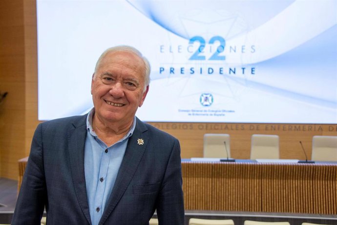 Archivo - Imagen de archivo del presidente del Consejo General de Enfermería, Florentino Pérez Raya.