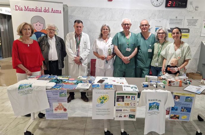 El Hospital Universitario Clínico San Cecilio de Granada se suma a la conmemoración del Día Mundial del Asma con la puesta en marcha de actividades dirigidas a pacientes, familiares y ciudadanía