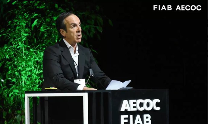 Archivo - El director general de FIAB, Mauricio García de Quevedo, en el VI Congreso de Desarrollo Sostenible, organizado por la Asociación de Fabricantes y Distribuidores (AECOC) y la Federación Española de Industrias de Alimentación y Bebidas (FIAB).