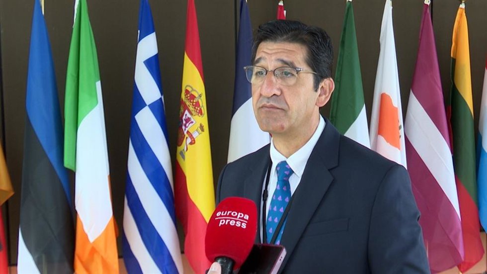 José Manuel Caballero asiste en Bruselas a un foro sobre despoblación