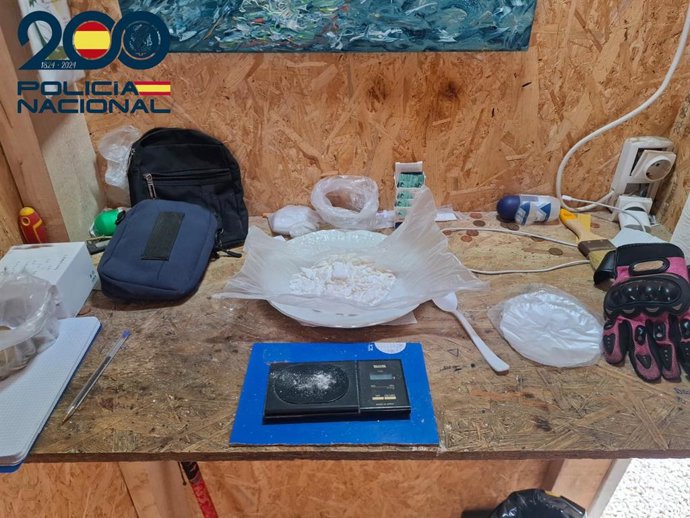 Intervienen drogas y pastillas contra la disfunción eréctil en una operación antidroga en Son Banya.