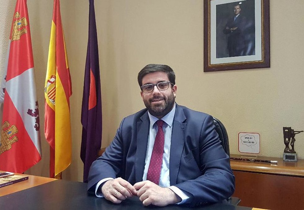 Archivo - El alcalde de Ávila, Jesús Manuel Sánchez Cabrera.