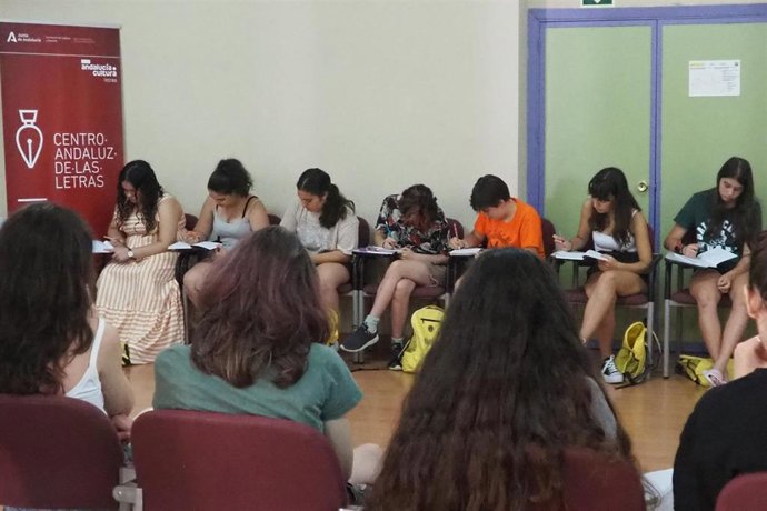 Archivo - El Centro Andaluz de las Letras elige a siete autores para la tercera edición del programa andaluz de residencias literarias. Imagen de archivo