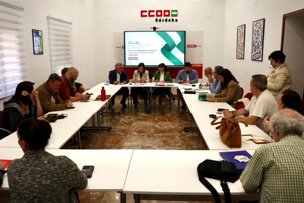 Reunión del PSOE y CCOO en Córdoba.