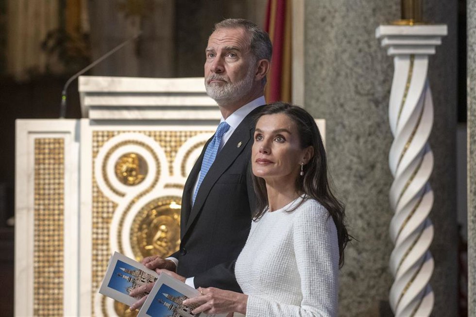Archivo - El Rey Felipe y la Reina Letizia durante la ceremonia de toma de posesión como protocanónigo de la Basílica Papal de Santa María la Mayor, a 20 de marzo de 2026, en Ciudad del Vaticano.