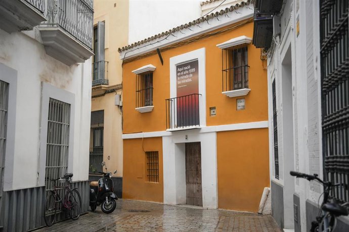 Fachada de la casa natal de Velázquez, junto a la céntrica Plaza de San Pedro.