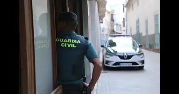 La investigación apunta a que el muerto en Santa Margalida se autolesionó arremetiendo contra una cristalera