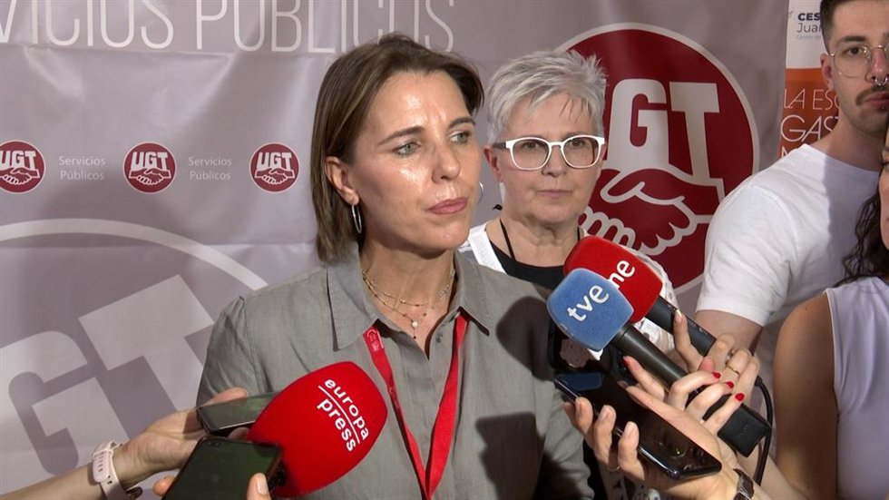 Archivo - La secretaria general de UGT Servicios Públicos, Isabel Araque