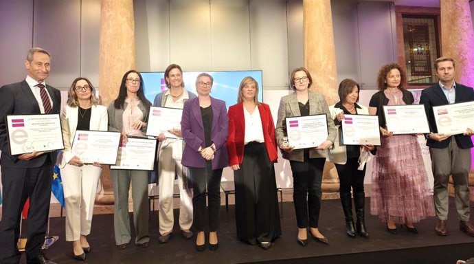 La vicepresidenta del Principado destaca que las empresas que incorporan mujeres en situación de equidad “son más innovadoras, más productivas y más competitivas”