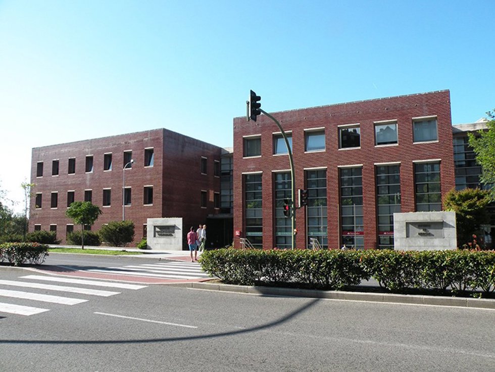 Archivo - Facultad de Derecho de la UC