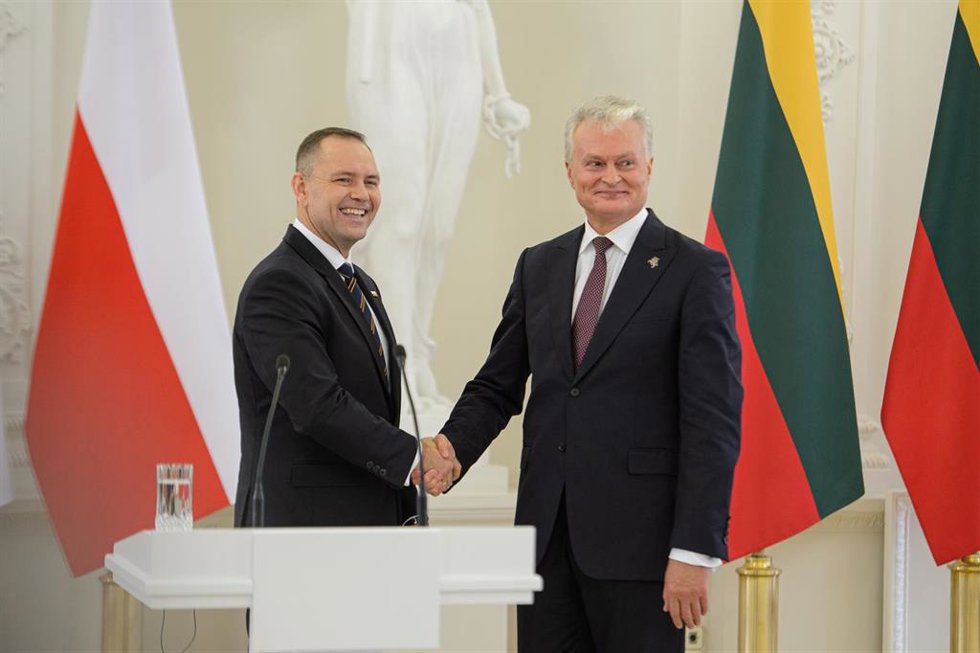 Archivo - Los presidentes de Polonia, Karol Nawrocki, y de Lituania, Gitanas Nauseda.
