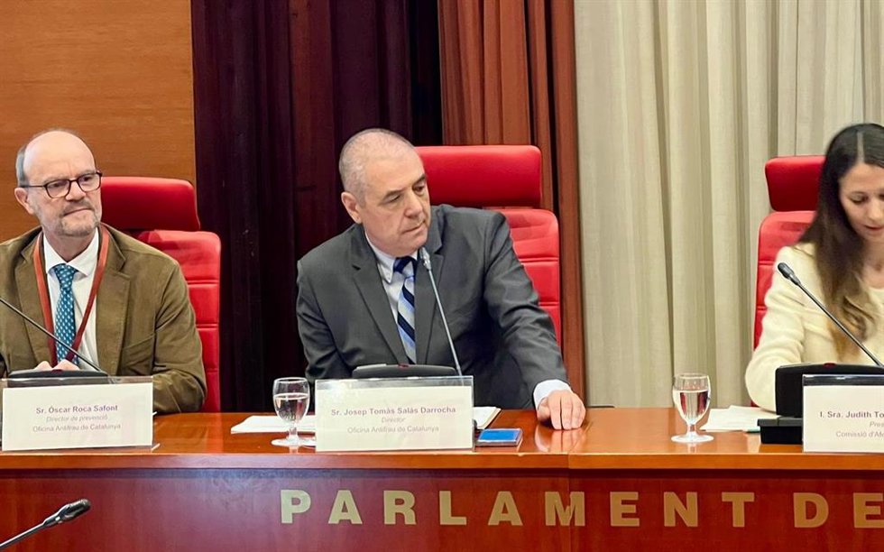 El director de la Oficina Antifrau de Catalunya (OAC), Josep Tomàs Salàs, en su comparecencia ante la Comisión de Asuntos Institucionales (CAI) del Parlament este jueves