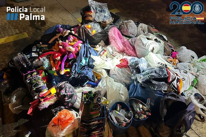 Levantan 40 actas de infracción por venta ambulante en un control en Palma