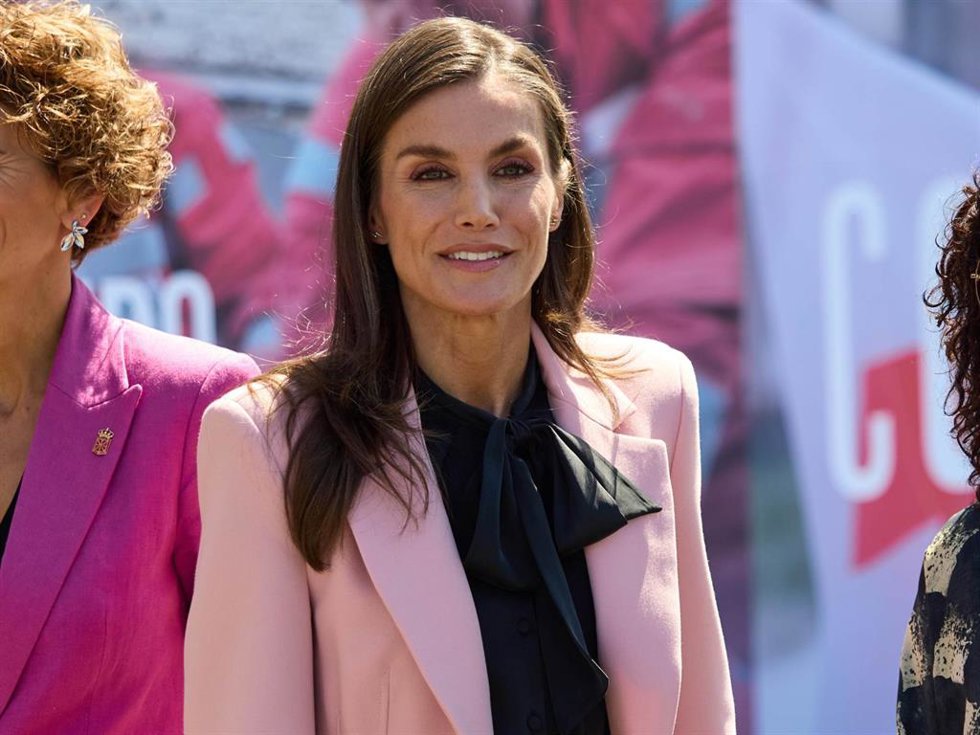 La Reina Letizia preside el acto principal en conmemoración del Día Mundial de la Cruz Roja y de la Media Luna Roja, en el Museo Universidad de Navarra