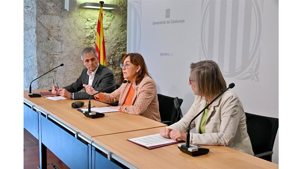 Momento de la firma del convenio