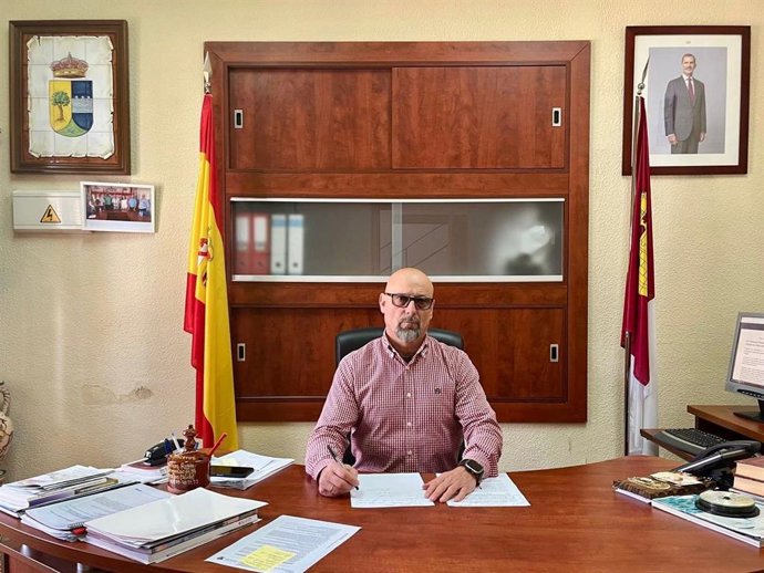 El alcalde de Aldeanueva de San Bartolomé, Ángel Farao (Vox)