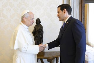 Roma, Italien: ITALY REL - Vatican, May 7, 2026: Pope Leo VIX during a private audience with O.S. Secretary of State Marco Rubio at the Vatican.