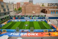 EA Sports FC y LaLiga inauguran una cancha comunitaria en Nueva York