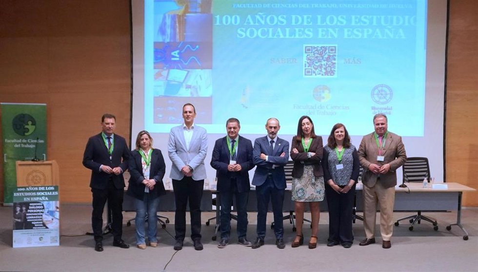 Congreso Internacional '100 años de los Estudios Sociales en España' en la Universidad de Huelva.
