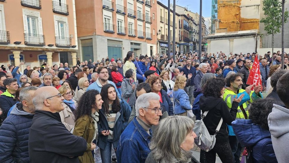 Concentración vecinal contra el aumento de la zona azul en Guadalajara.