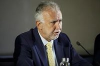 Torres afirma que el fondeo del 'MV Hondius' "está decidido" salvo que la autoridad marítima "diga que es imposible"