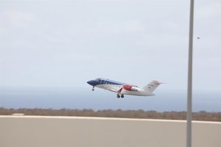 PRAIA, May 6, 2026  -- An aircraft involved in the evacuation of passengers suspected of hantavirus infection takes off from Nelson Mandela International Airport in Praia, Cabo Verde, on May 6, 2026.   Cabo Verde on Wednesday carried out an air evacuation