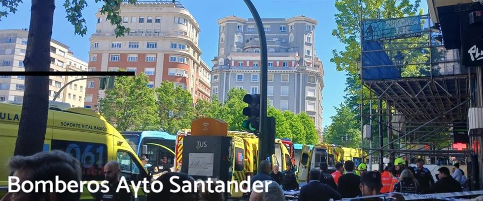 Varias ambulancias en el lugar del atropello múltiple en Santander