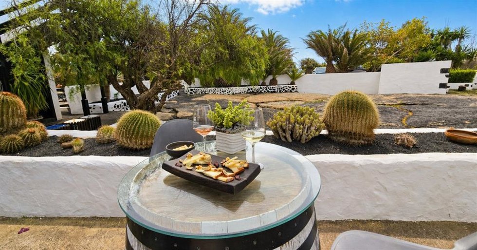 El Patio Gastro Bar en El Grifo Hotel