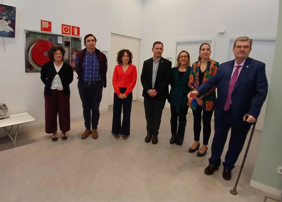 El alcalde de Bilbao, Juan Mari Aburto, en su primer acto público tras dos meses de baja por su operación de cadera