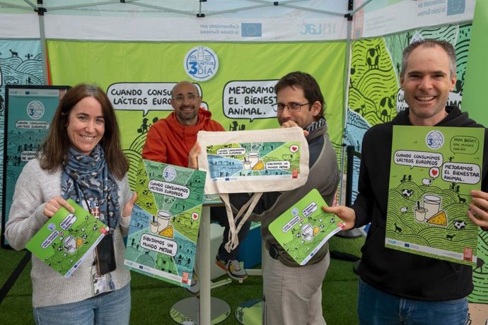 Óscar Alonso firmó en Bilbao creaciones para la campaña