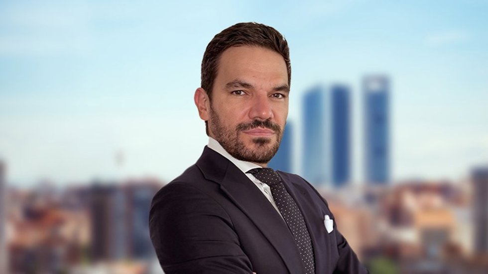 Álvaro Santos.