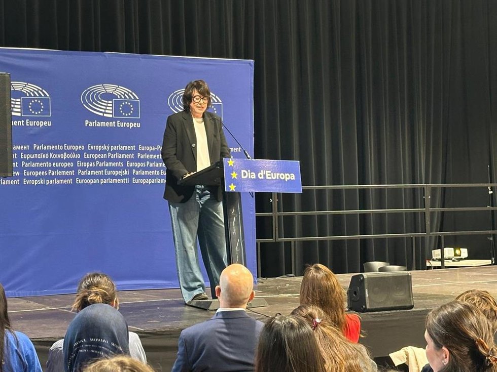 La vicepresidenta de la comisión de Cultura y Educación del Parlamento Europeo, Diana Riba (ERC)