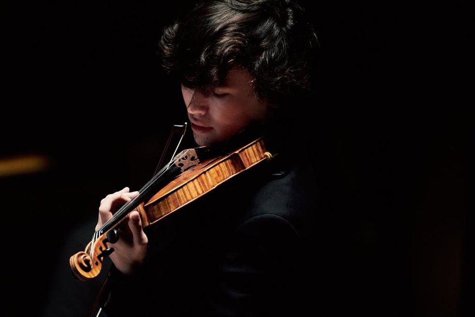 El violinista Daniel Lozakovich