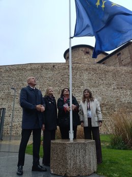 De izquierda a derecha, el alcalde de León, José Antonio Diez; la directora de Europe Direct en León, Maite Tascón; la concejala de Juventud, Vera López y la rectora de la Universidad de León (ULE), Nuria González.