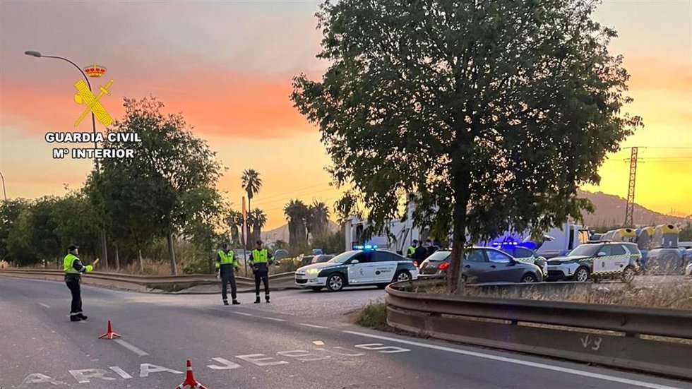 Casi 200 conductores dieron positivo en drogas y alcohol durante las aperturas de las discotecas.