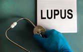 Foto: Empresas.- AstraZeneca y FELUPUS destacan la importancia del factor tiempo en el control del lupus