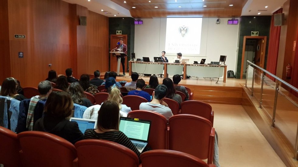 Reunión de la Delegación General de Estudiantes de la UGR.