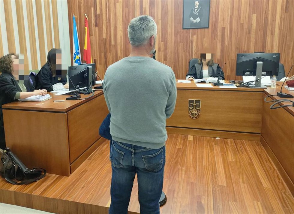 Archivo - El hombre acusado y que ha sido absuelto por falta de pruebas.