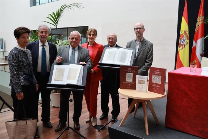El Centro Cultural Miguel Delibes de Valladolid acoge la presentación de las últimas obras de 'Orígenes del Español', coeditadas por el Instituto Castellano y Leonés de la Lengua y la Real Academia Española