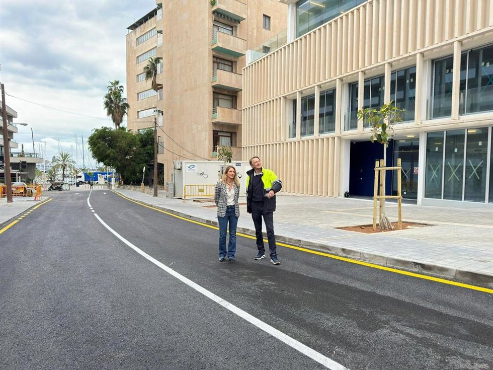 Finalizan las obras de reurbanización de la calle Aigua Dolça.