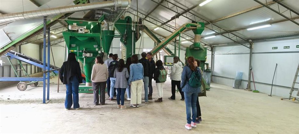 Investigadores y entidades agrarias abordan los efectos del cambio climático sobre el campo de Baleares