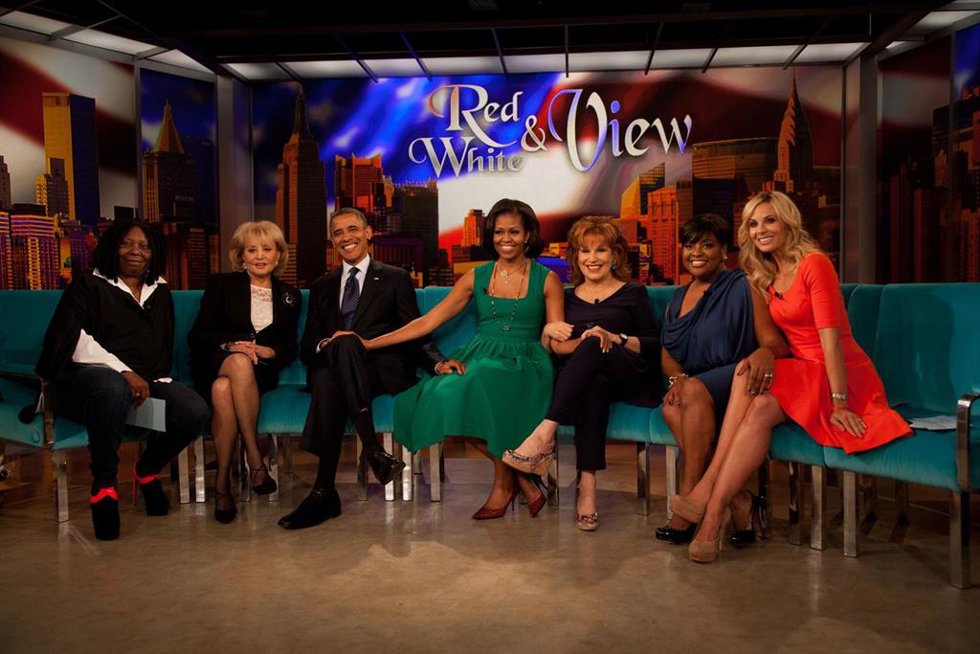 Archivo - Los Obama visitan The View en 2012 