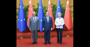 China advierte a la UE tras la decisión europea de excluir a empresas chinas en la ley de ciberseguridad