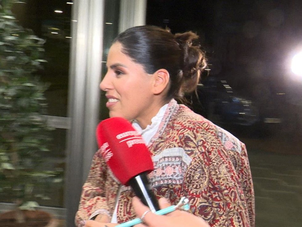 Isa Pantoja, muy ilusionada, no puede ocultar su felicidad tras recibir el tan esperado mensaje de su madre