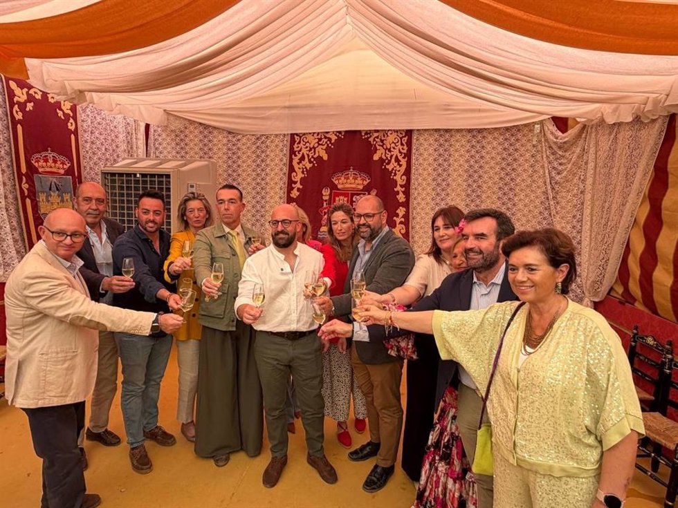 El alcalde de El Puerto de Santa María (Cádiz), Germán Beardo, en la Feria de Primavera y Fiesta del Vino Fino 2026.