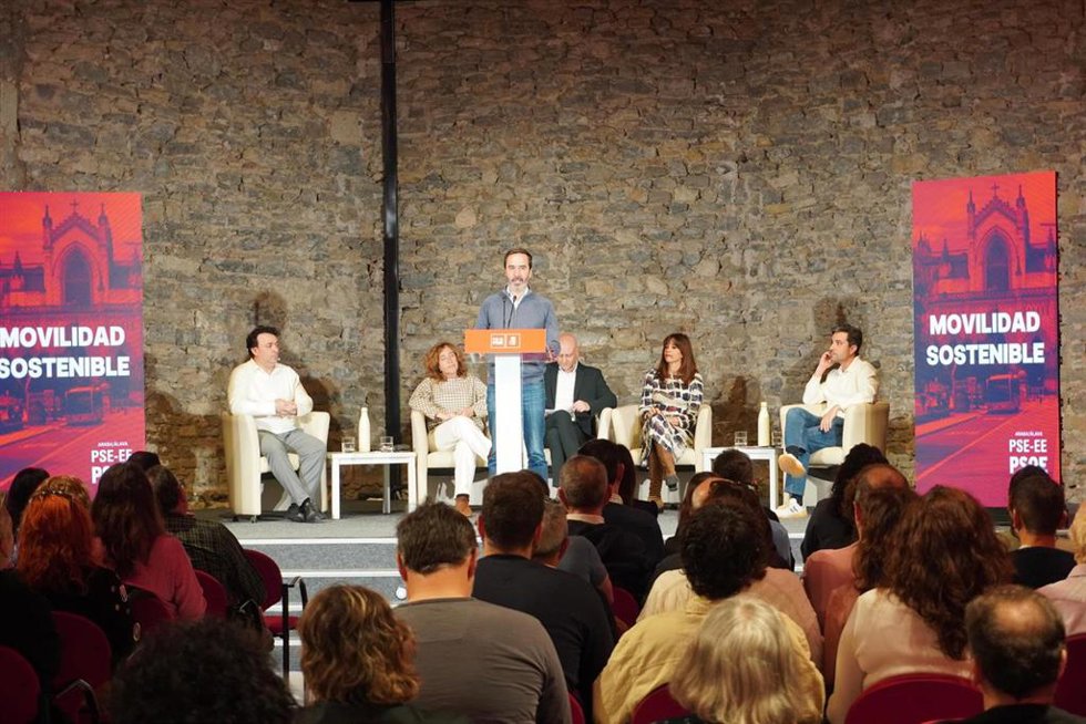 Jornada de movilidad del PSE-EE de Álava en Vtoria-Gasteiz