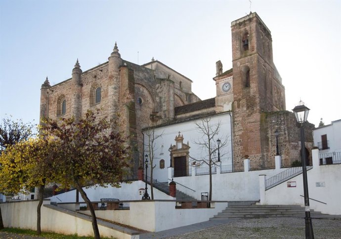 Archivo - Iglesia de Nuestrra Señora de Consolación, en Cazalla de la Sierra.